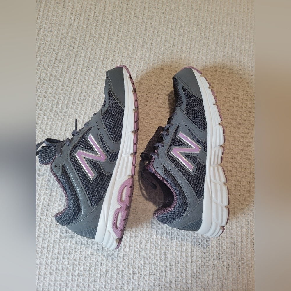 New Balance Gray and Purple Sneakers - Picture 7 of 9